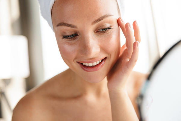 スキンケア方法を改善！乾燥肌をしっとり美肌に導くおすすめアイテム＆使い方まで♪