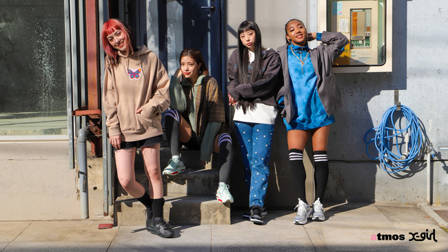 atmos pink × X-girl 女性スニーカー、ファッションシーンをリードする両社が手を組んだとっておきのクリエイティブが到着!
